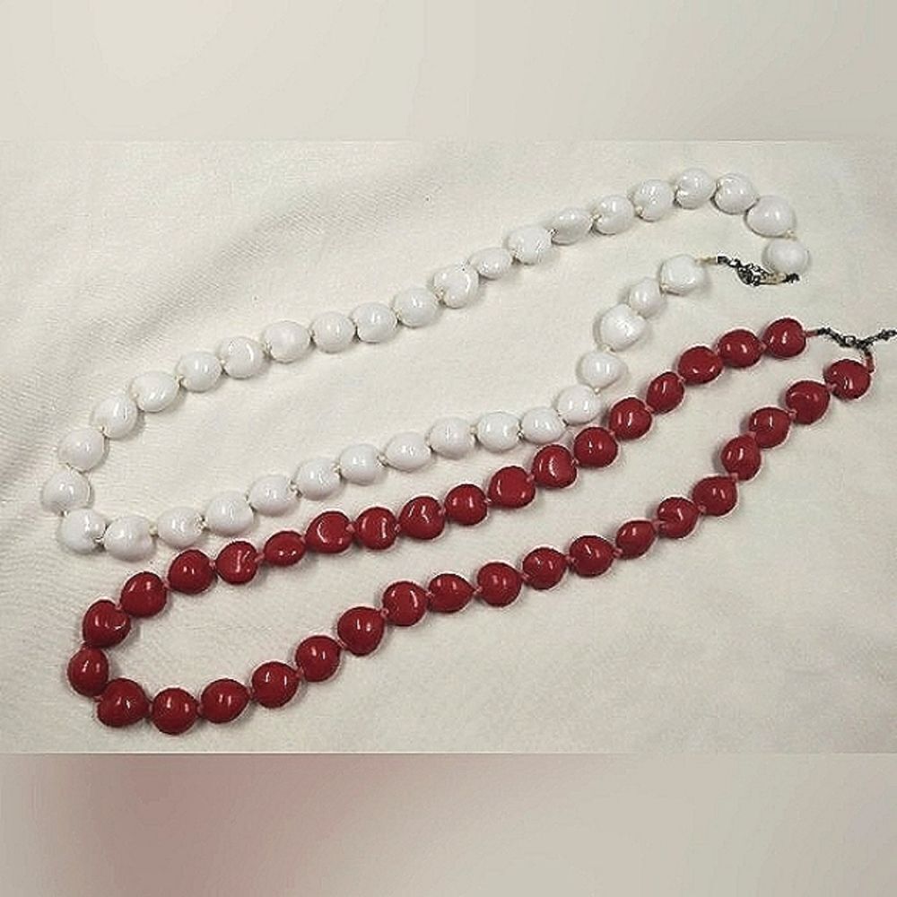 2 Vintage Necklaces Jewelry Necklace Beads